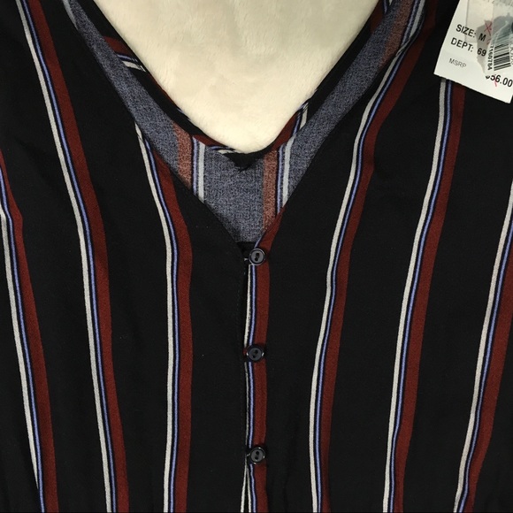 LUSH V-Neck Fit and Flair Button Down Dress - Picture 4 of 5